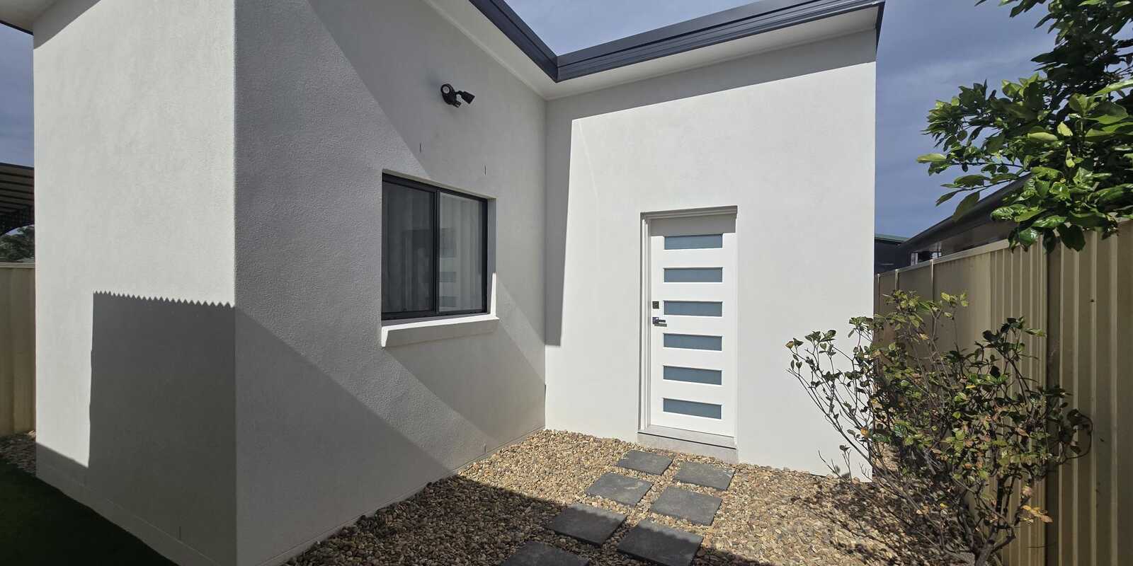 14B First Ave Hoxton Park 14B First Ave Hoxton Park