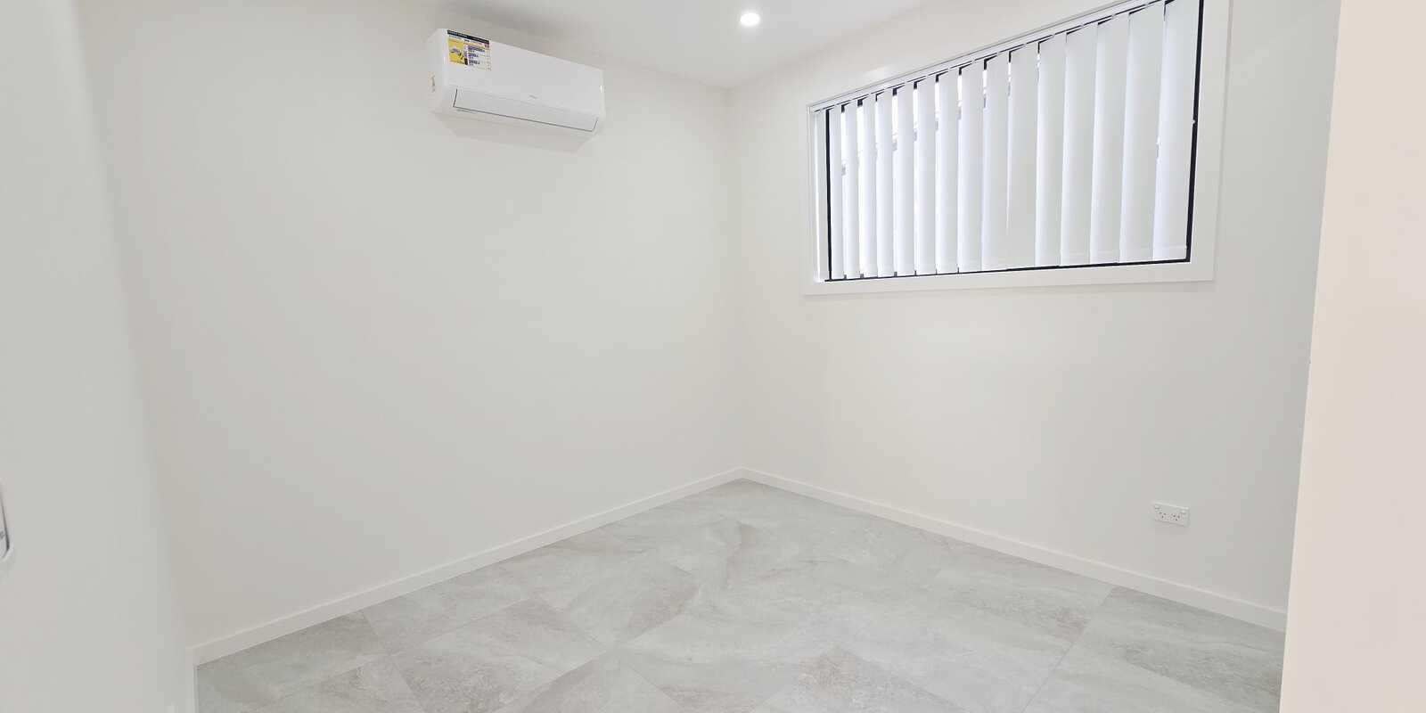 14B First Ave Hoxton Park 14B First Ave Hoxton Park