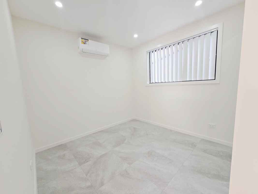 14B First Ave Hoxton Park