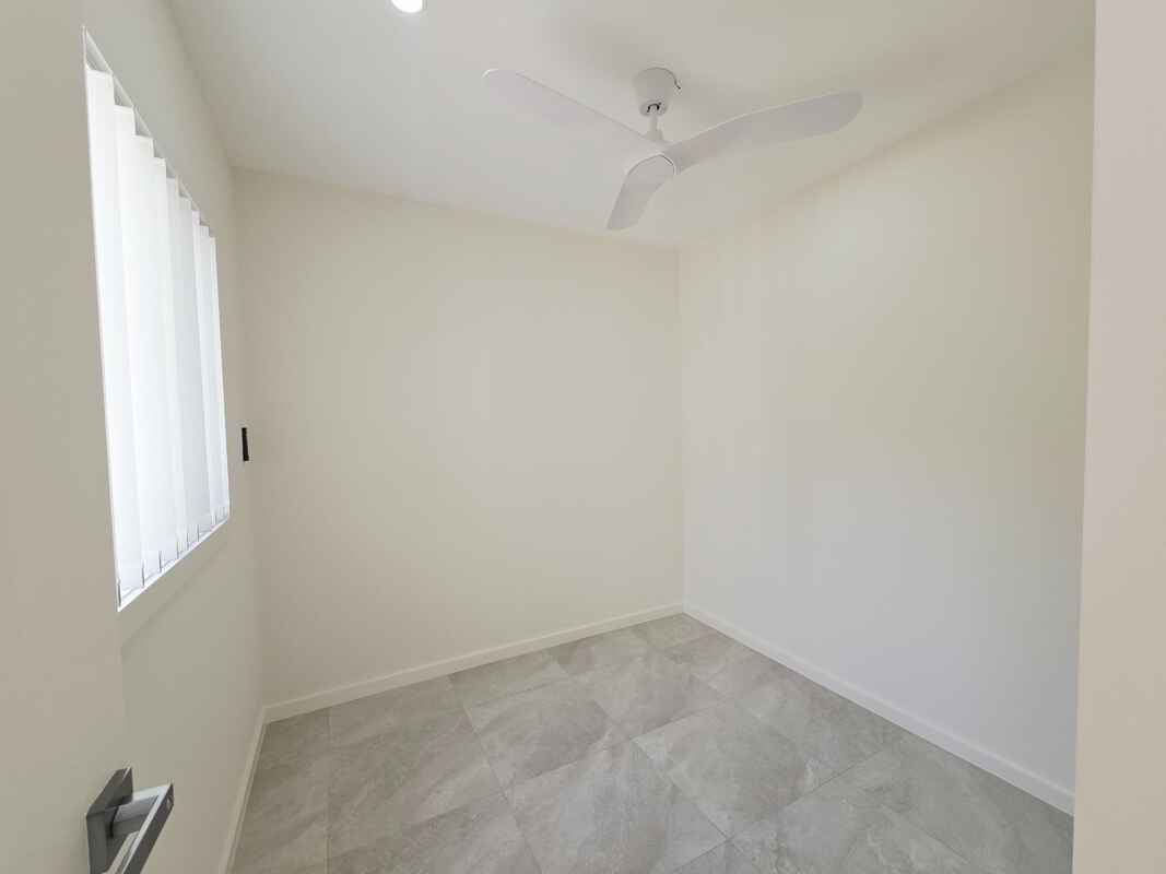 14B First Ave Hoxton Park