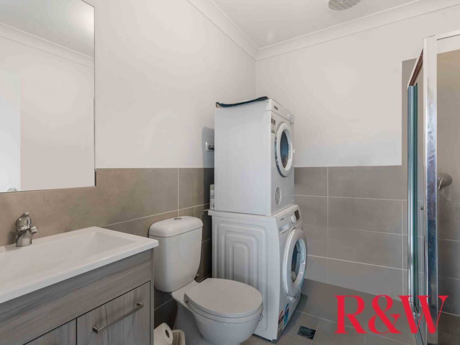 2A Jardine Drive Edmondson Park 2A Jardine Drive Edmondson Park