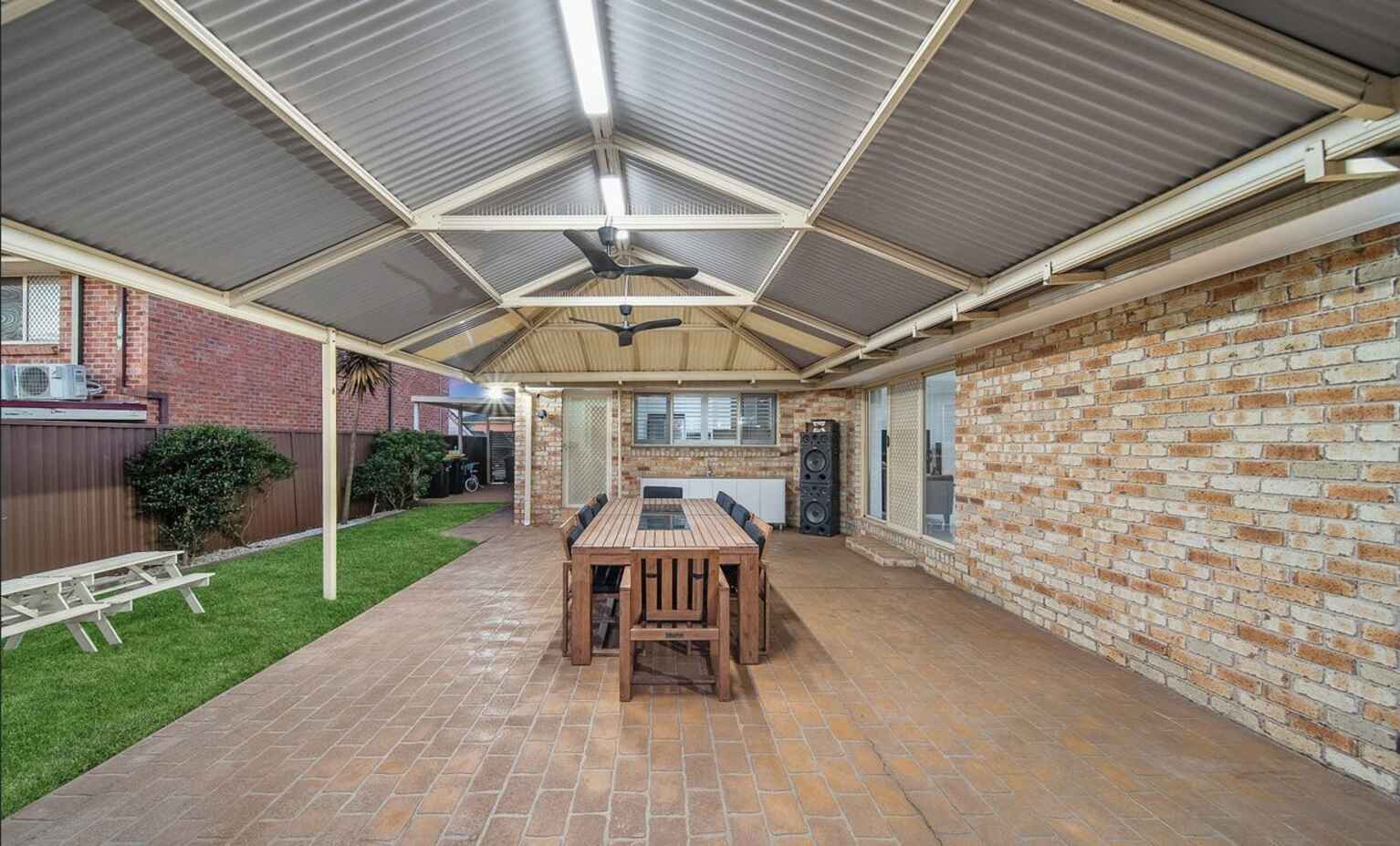34 Flinders Crescent Hinchinbrook
