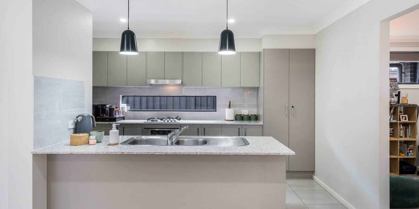 6 King Rock Road Austral