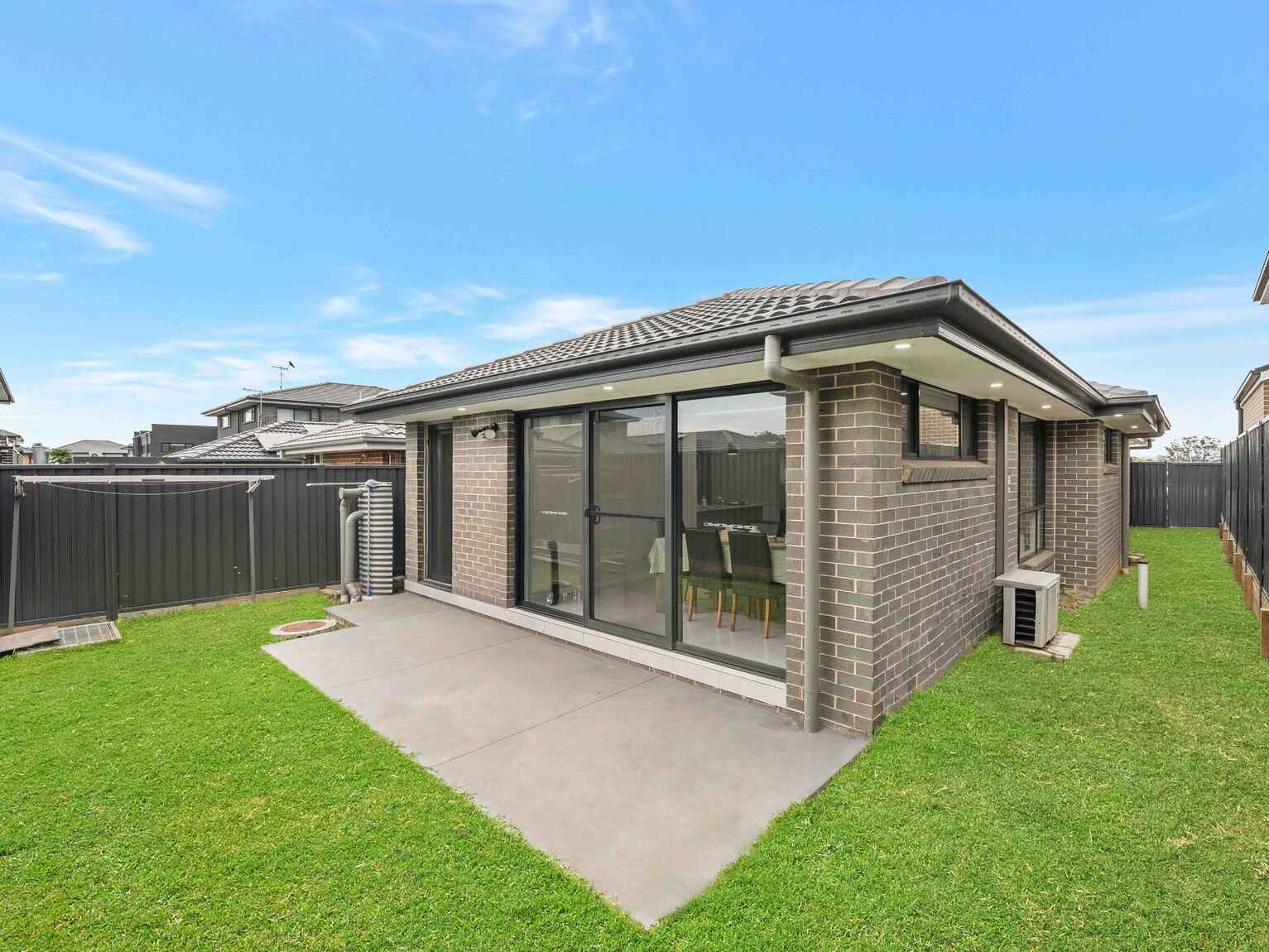 6 King Rock Road Austral