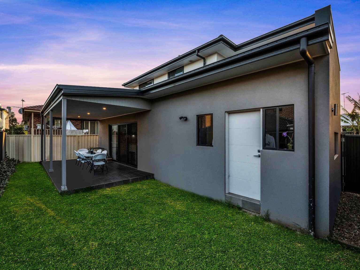 2D Warialda Way Hinchinbrook