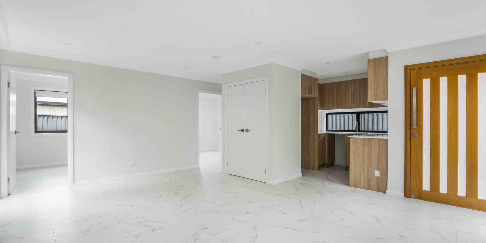 150c Hill Road Lurnea