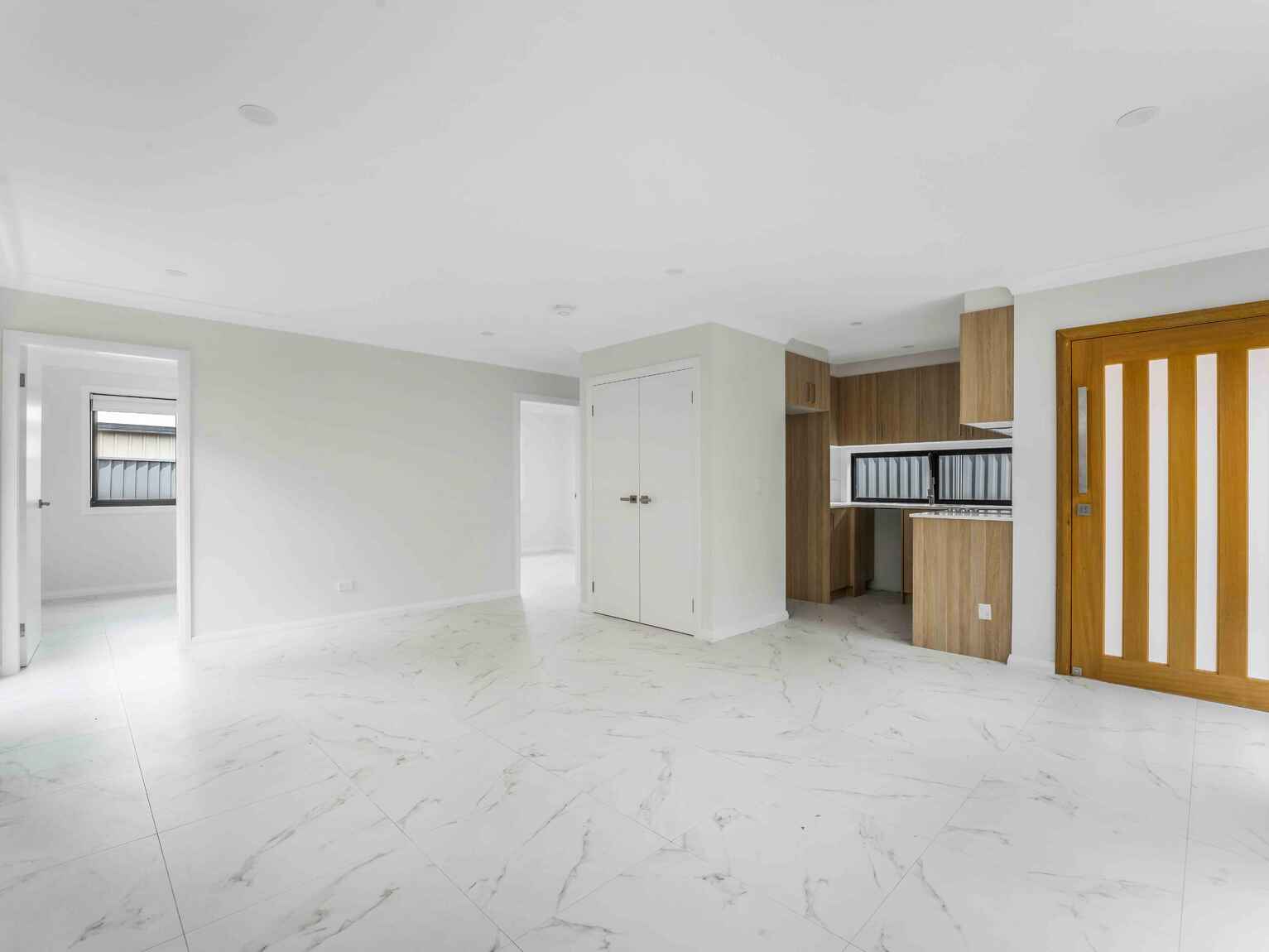 150c Hill Road Lurnea