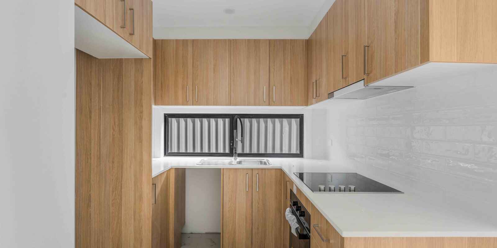 150c Hill Road Lurnea