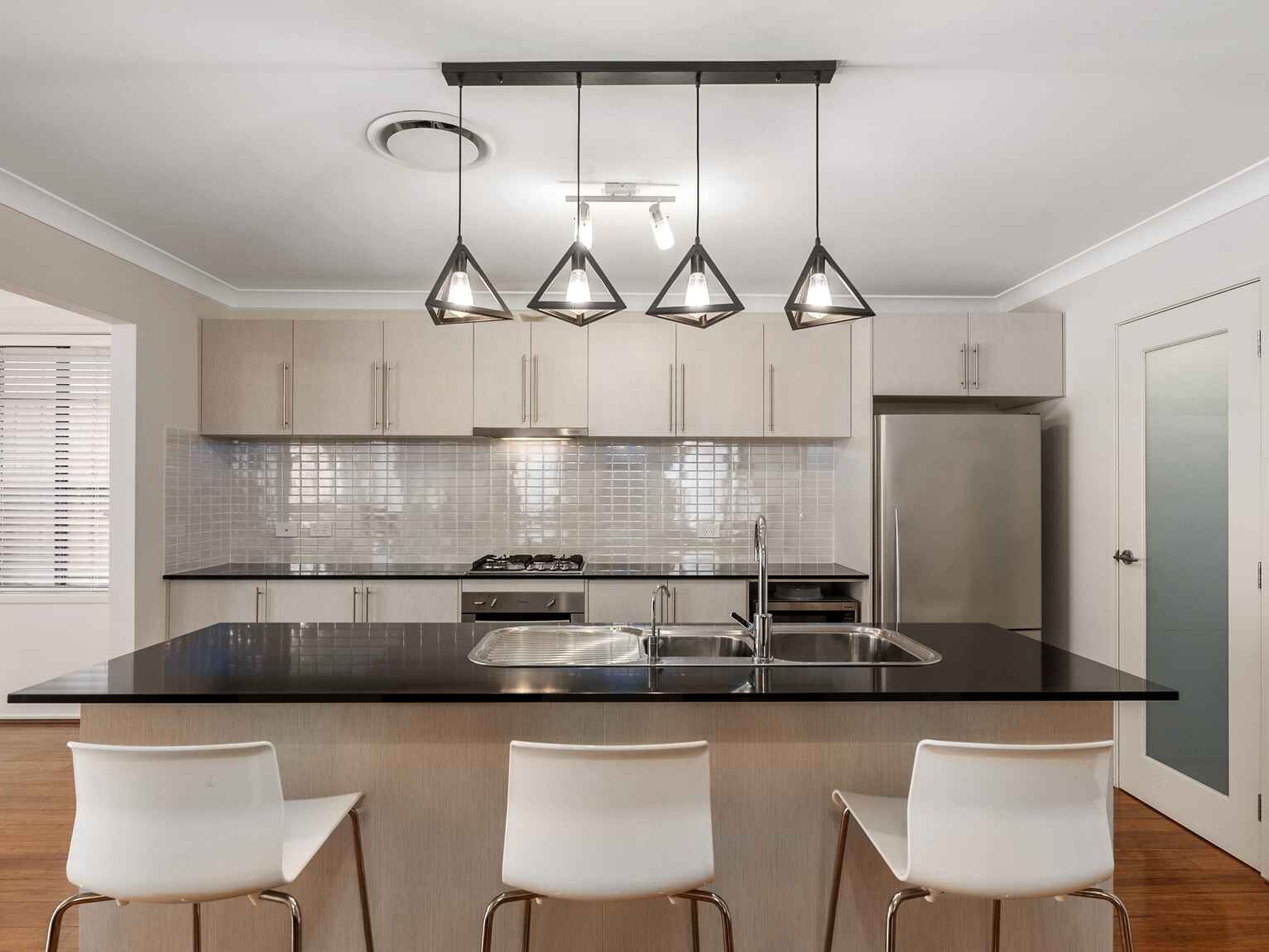 9 Hugh Terrace Middleton Grange 9 Hugh Terrace Middleton Grange