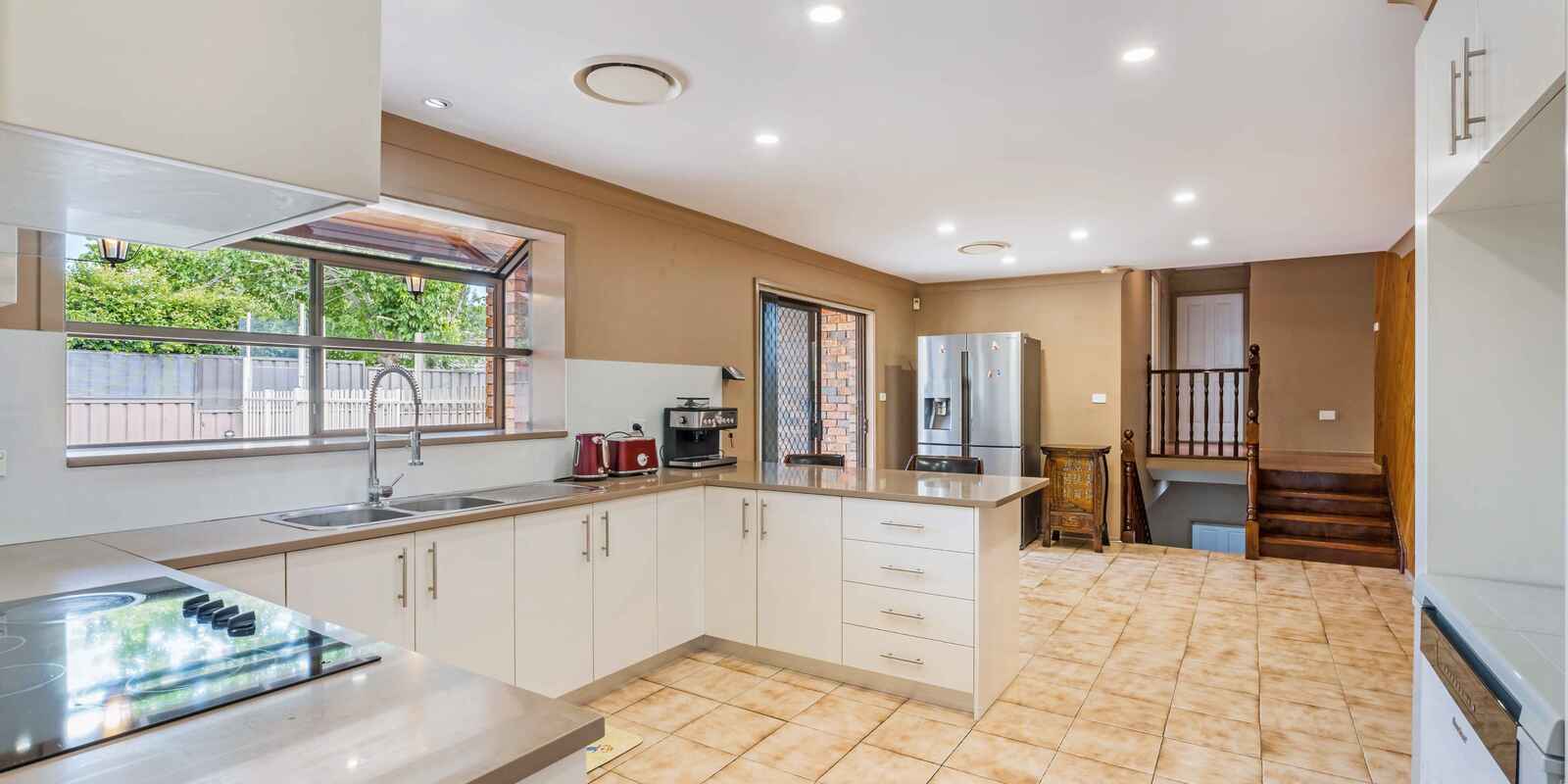 2 Barron Place Bossley Park 2 Barron Place Bossley Park