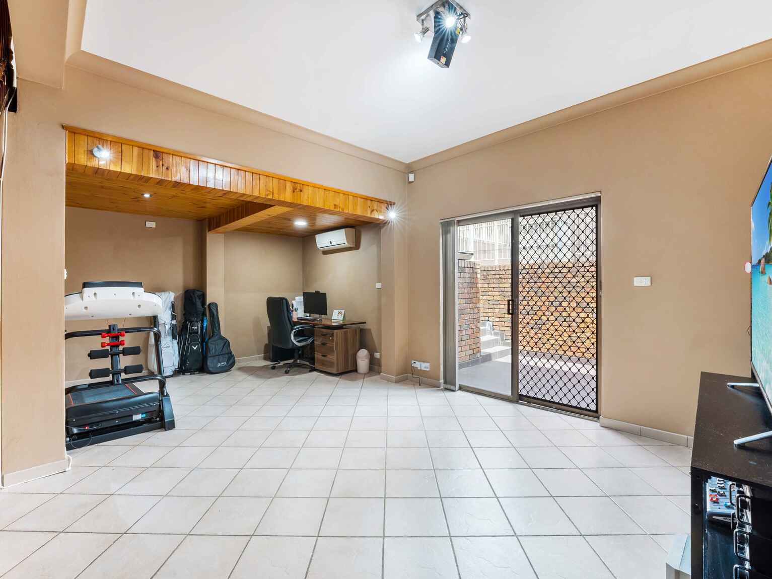 2 Barron Place Bossley Park 2 Barron Place Bossley Park