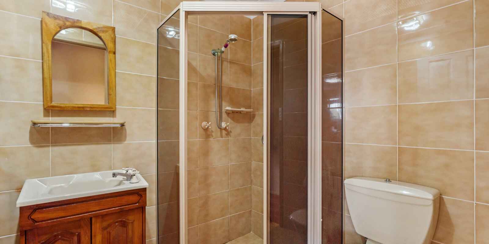 2 Barron Place Bossley Park 2 Barron Place Bossley Park