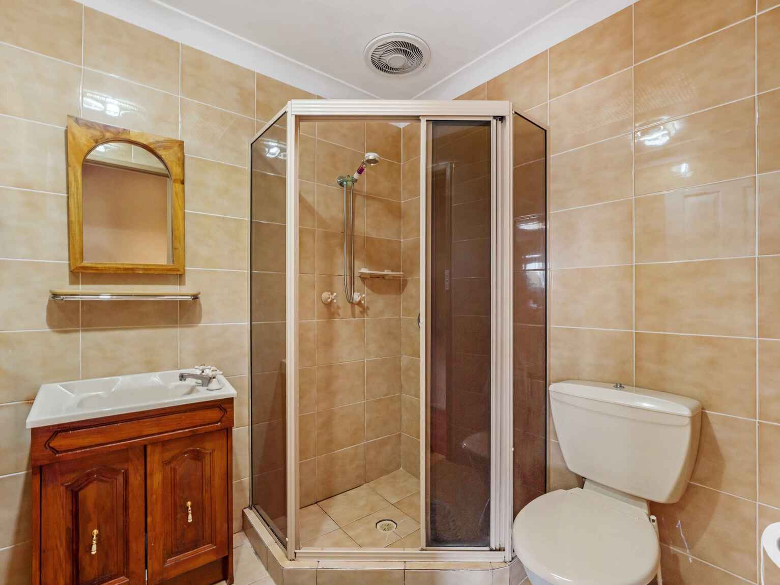 2 Barron Place Bossley Park 2 Barron Place Bossley Park