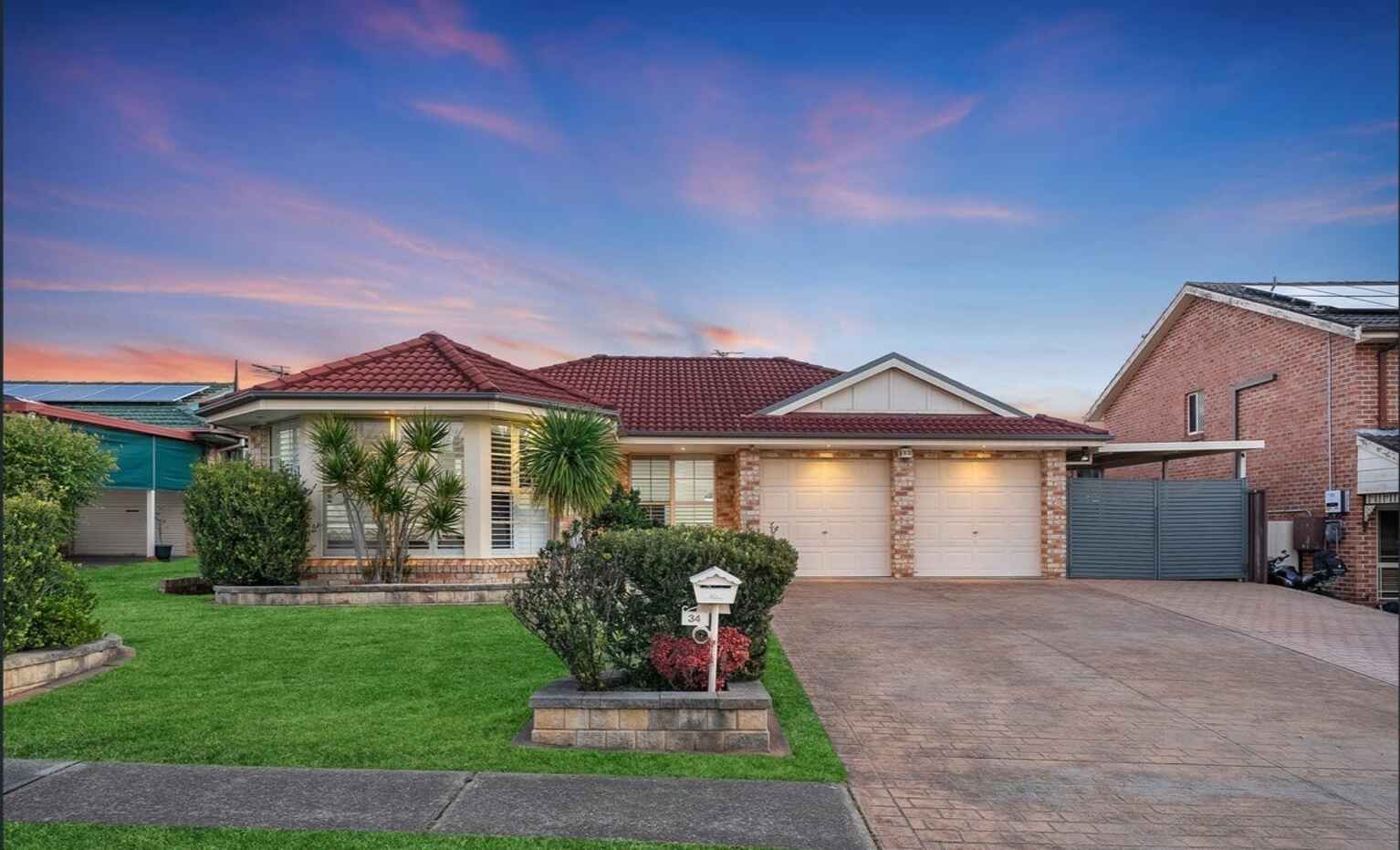 34 Flinders Crescent Hinchinbrook