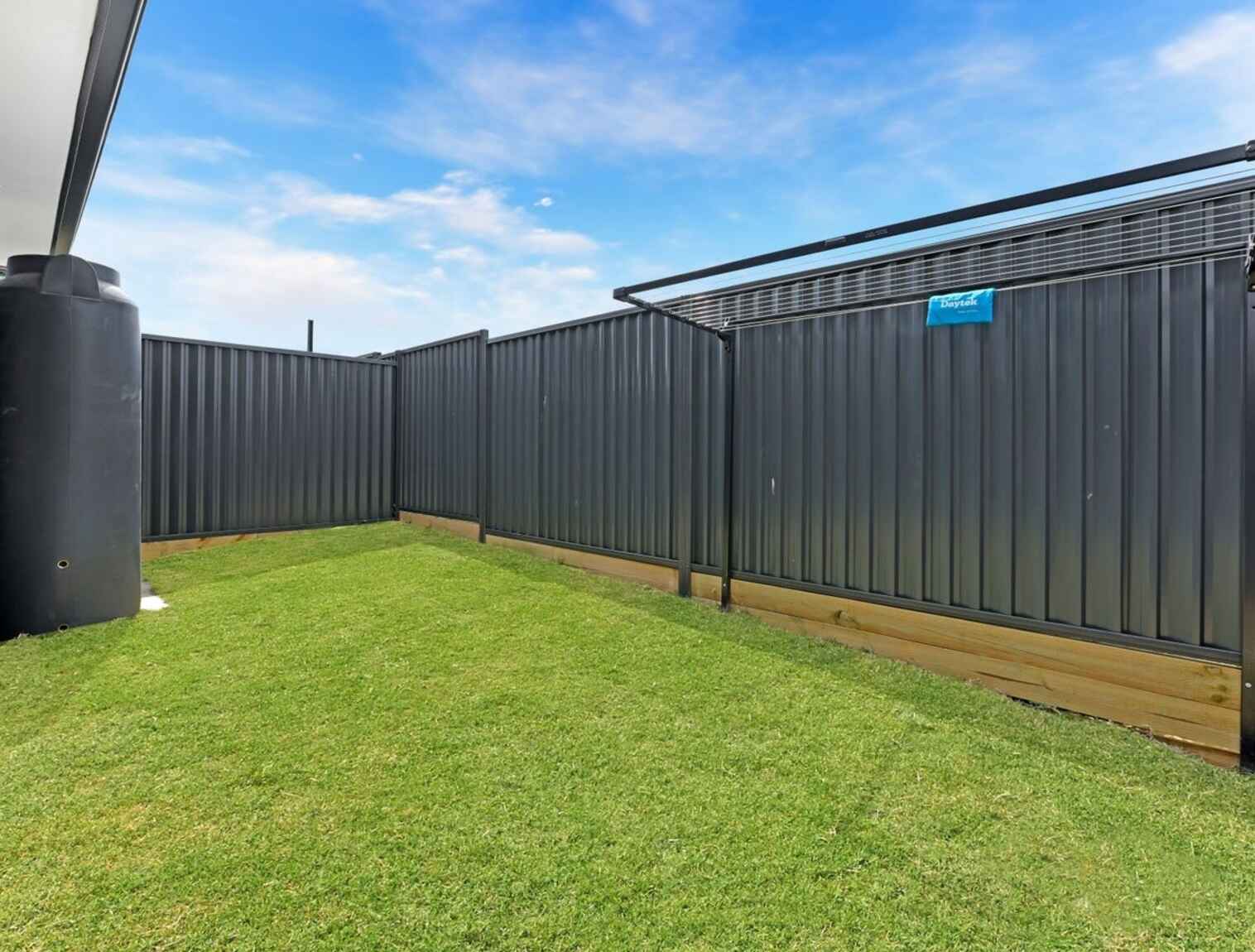 9 Carnamah Road Austral