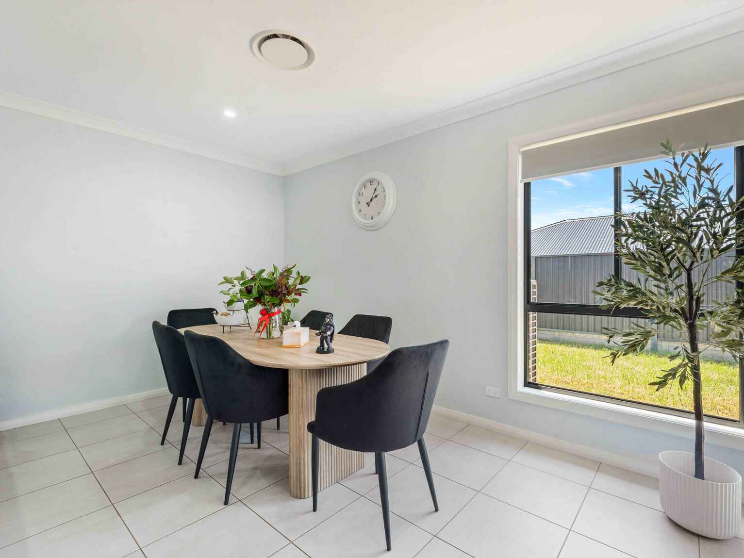 75 Seventeenth Avenue Austral