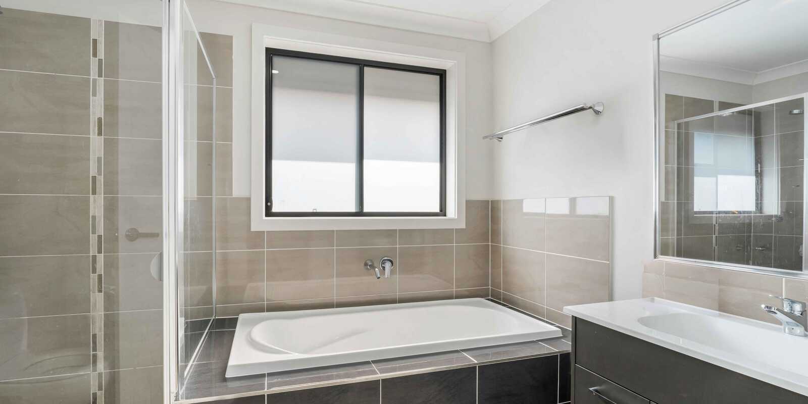 16 Cortina Avenue Austral