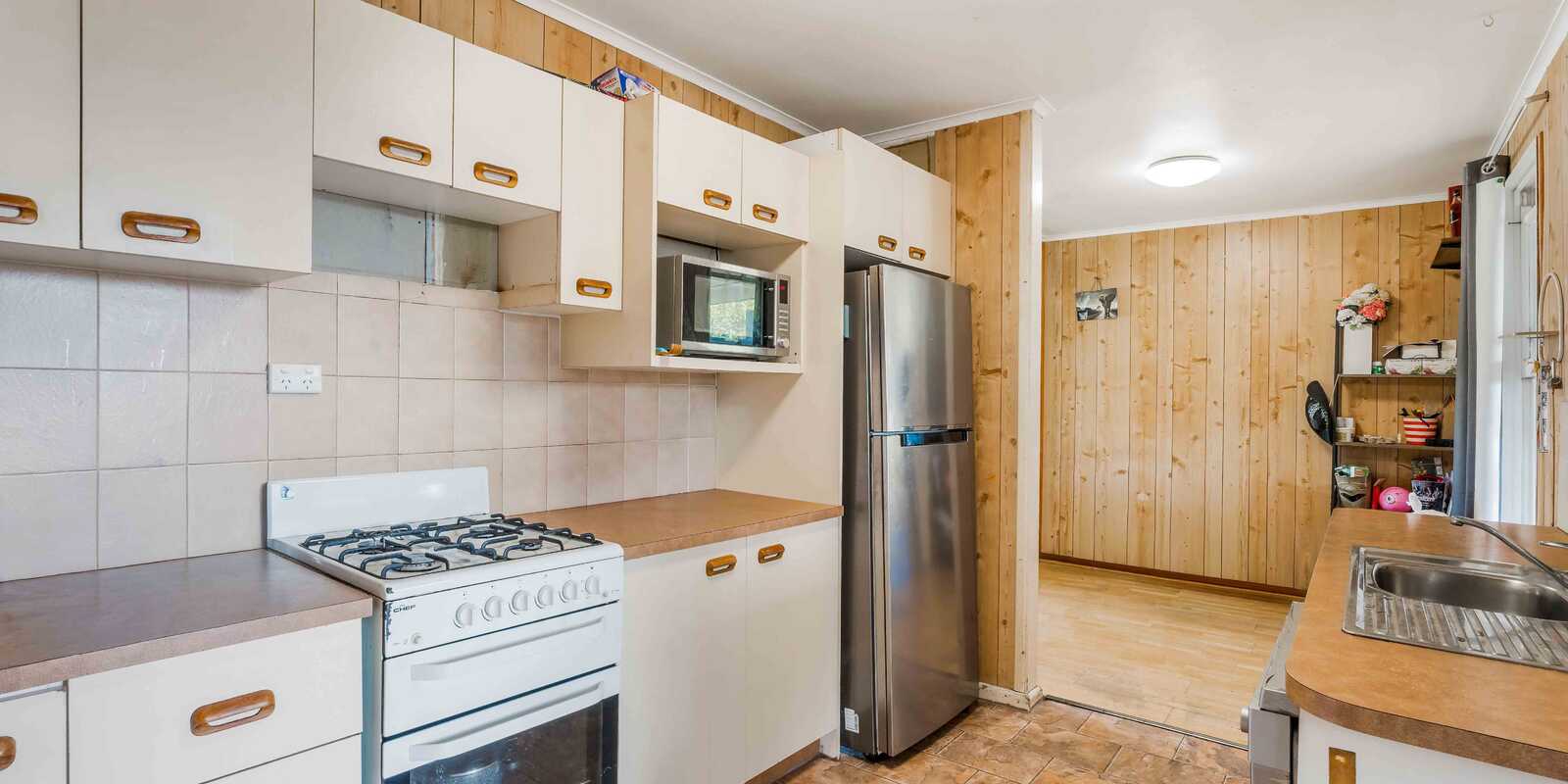 19 Guthega Crescent Heckenberg