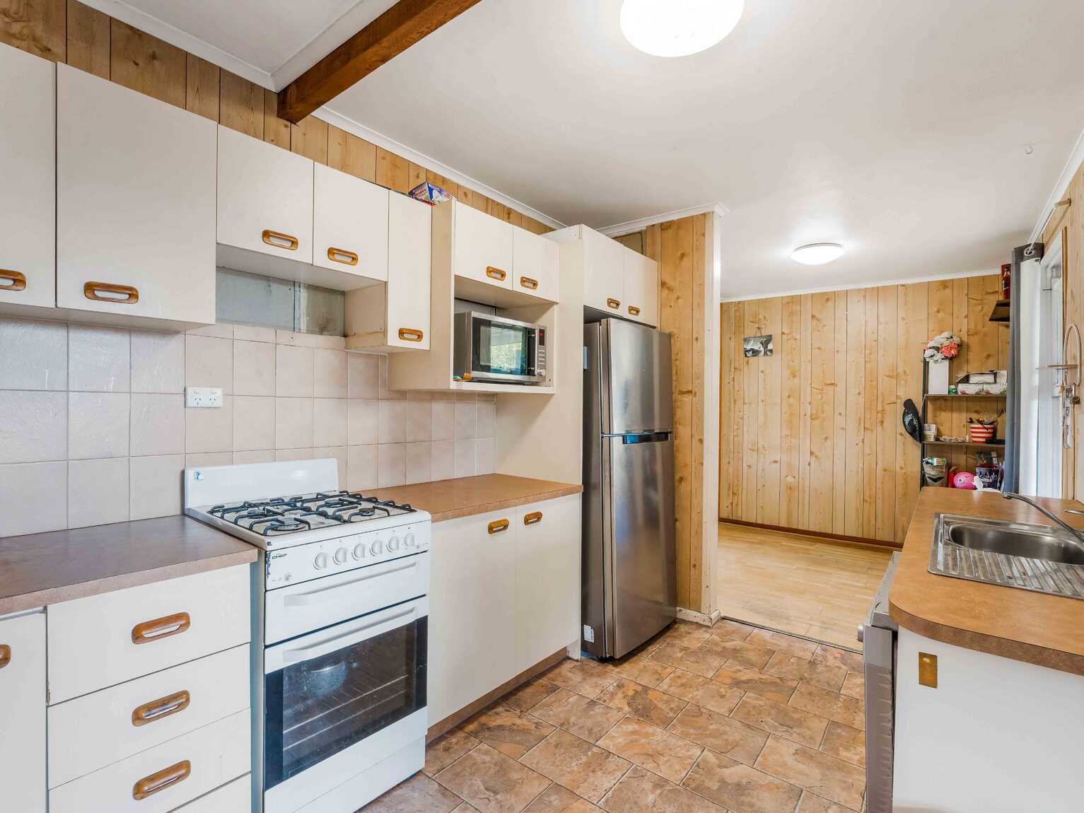 19 Guthega Crescent Heckenberg