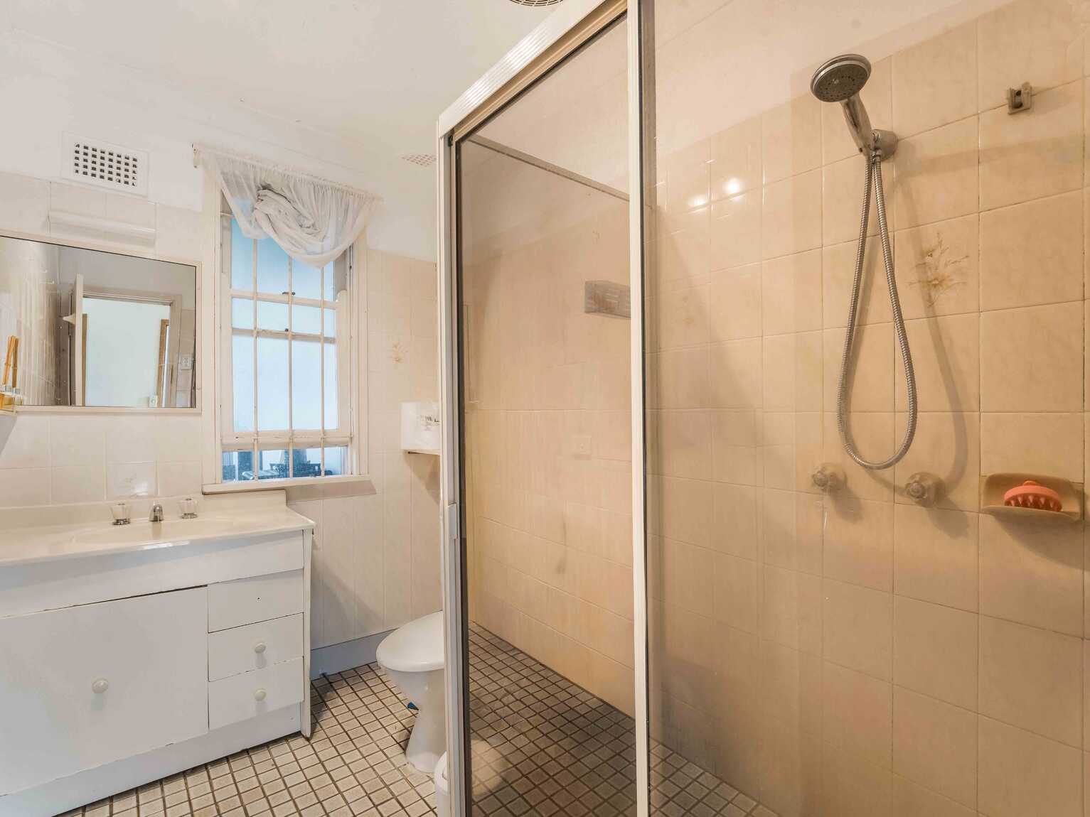 19 Guthega Crescent Heckenberg