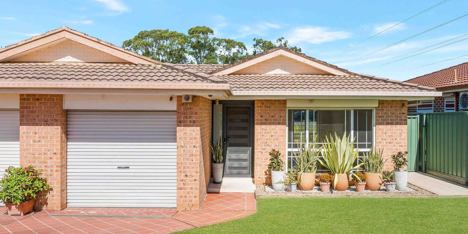 68 Starling Street Green Valley