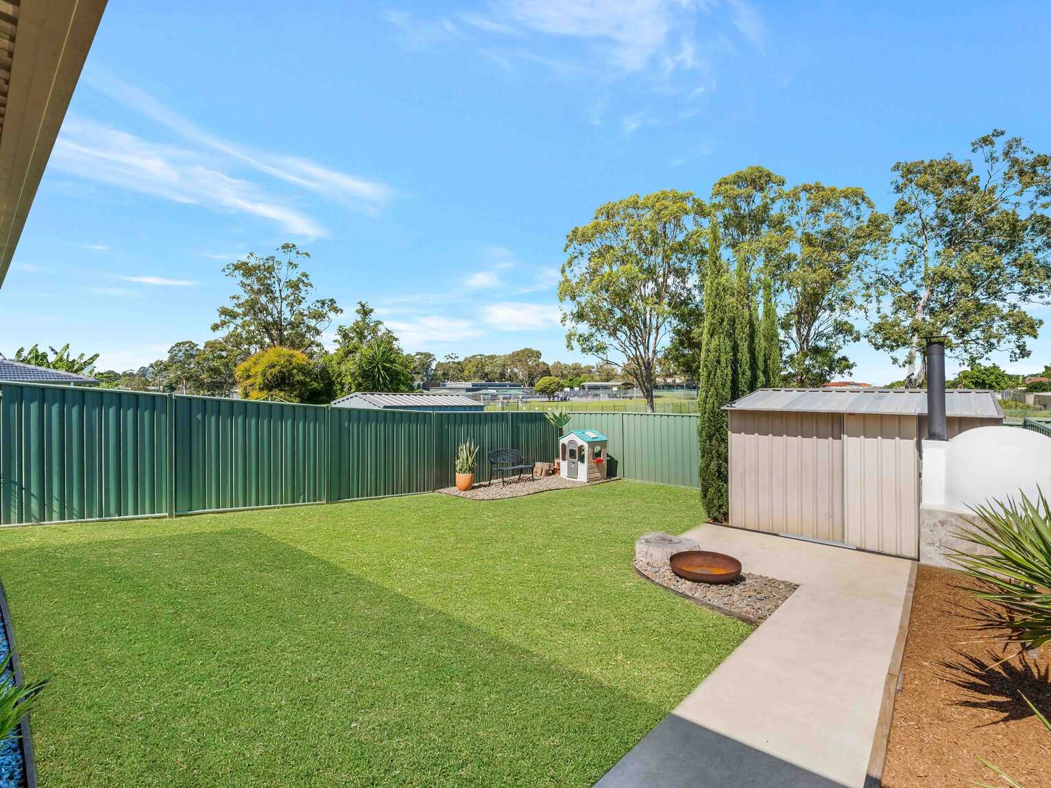 68 Starling Street Green Valley