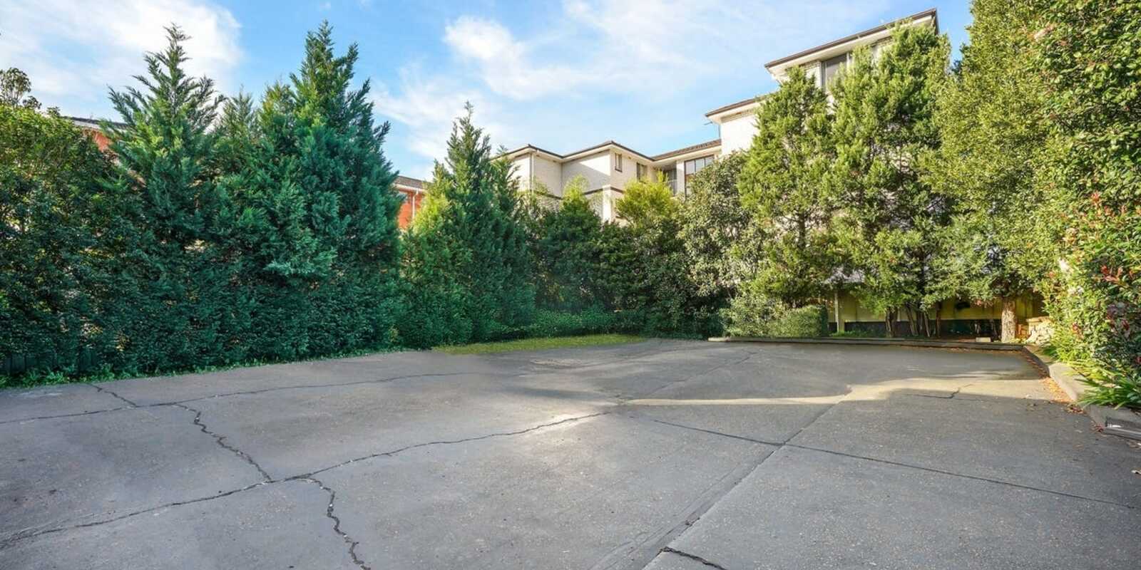 2/252 River Avenue Carramar