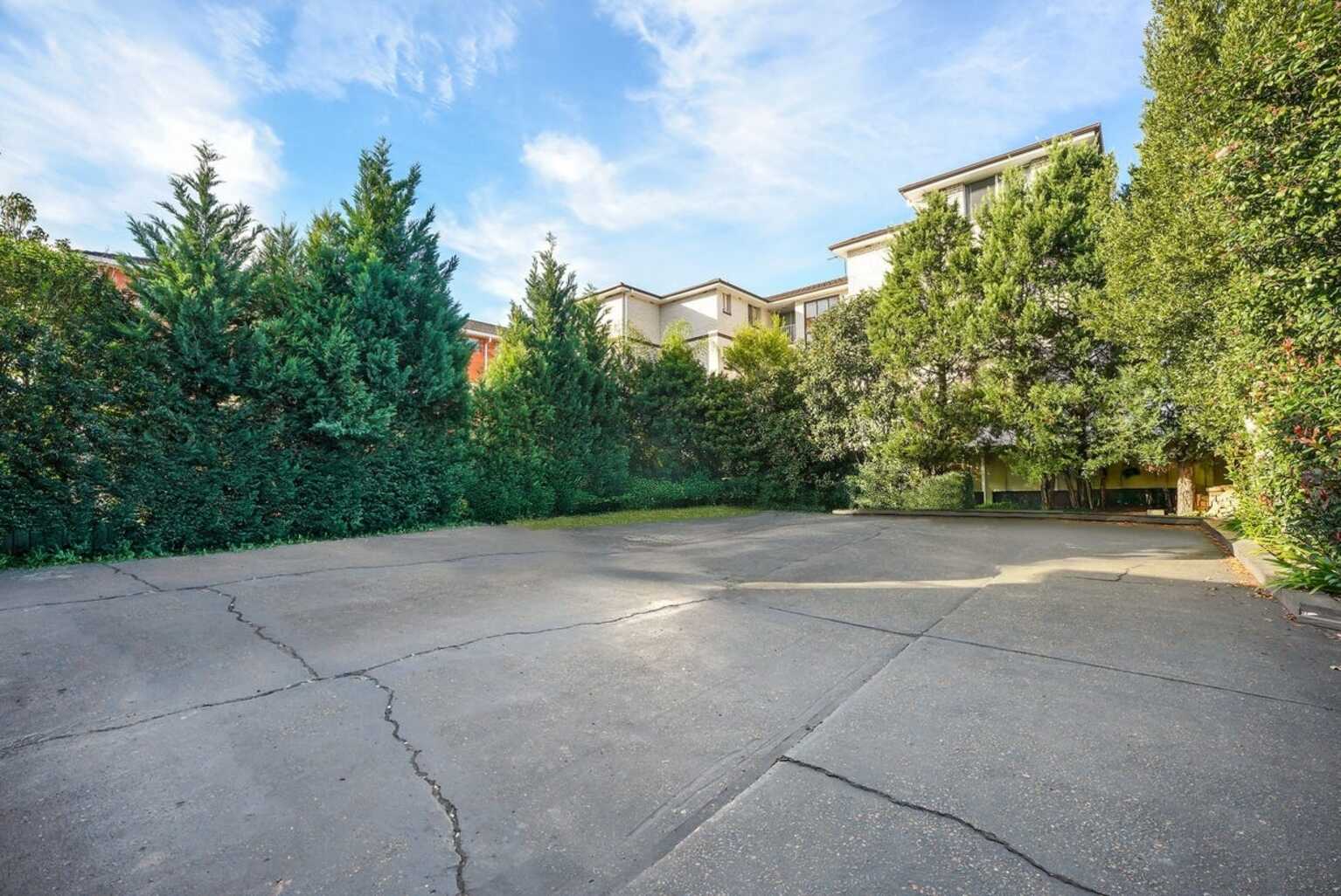 2/252 River Avenue Carramar