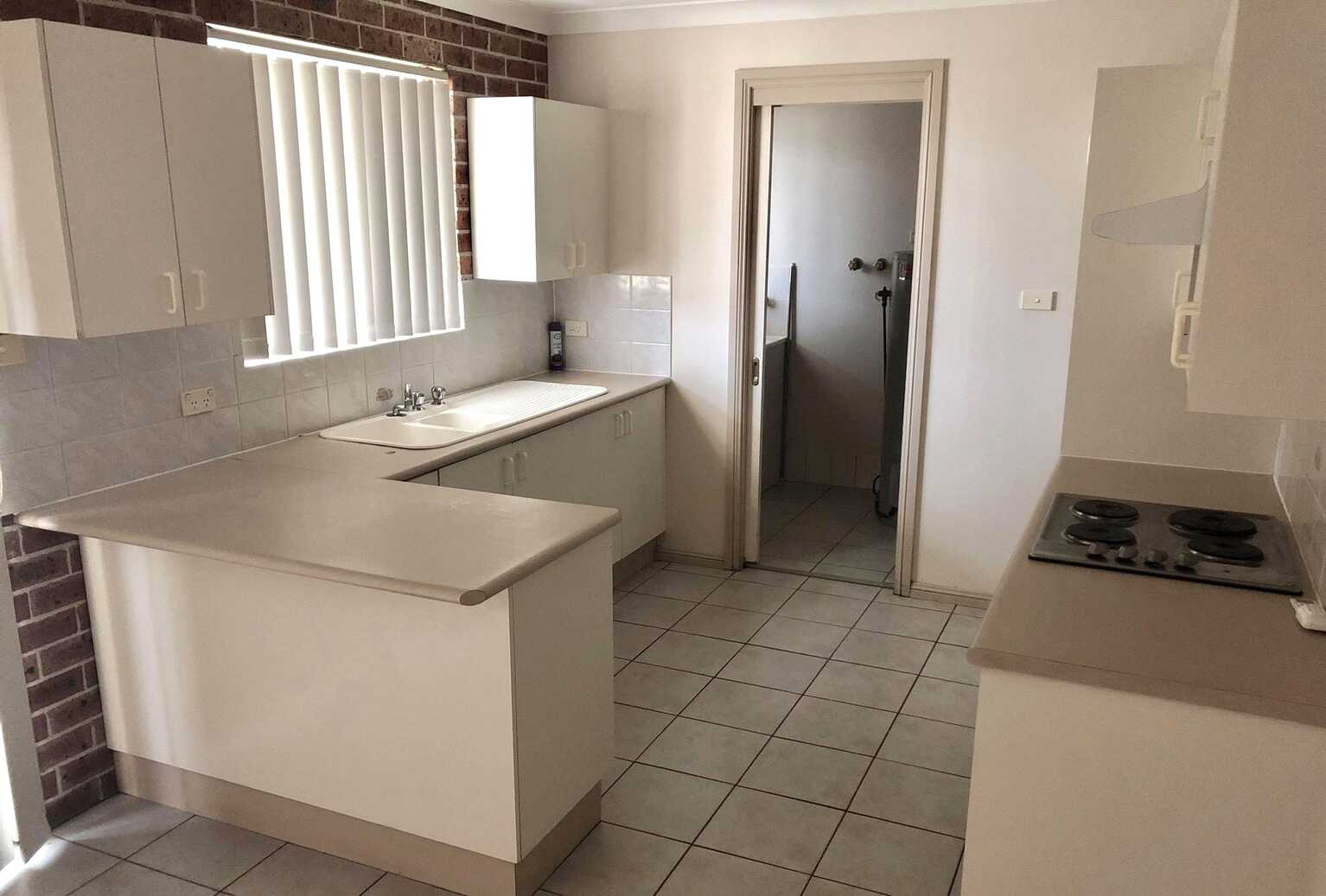 4A Corindi Close Hoxton Park