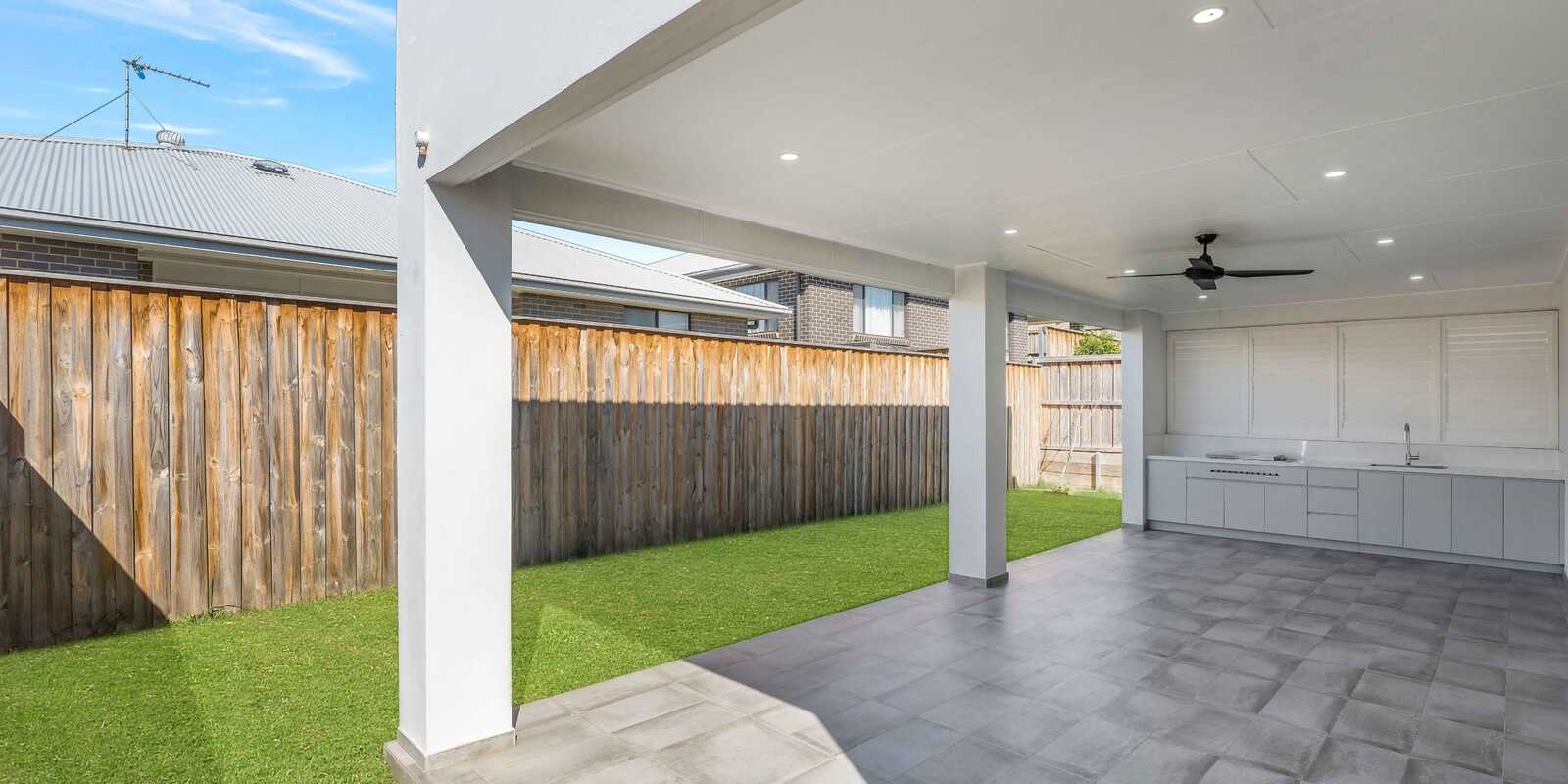 6 Lantern Street Menangle Park