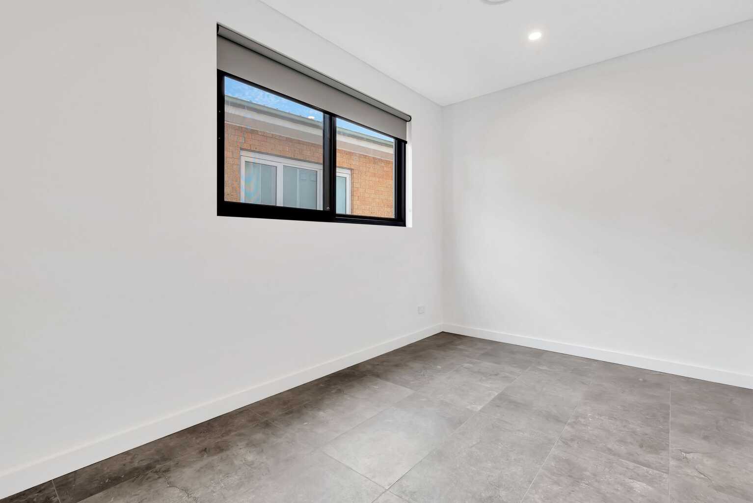 24B Kiernan Crescent Abbotsbury