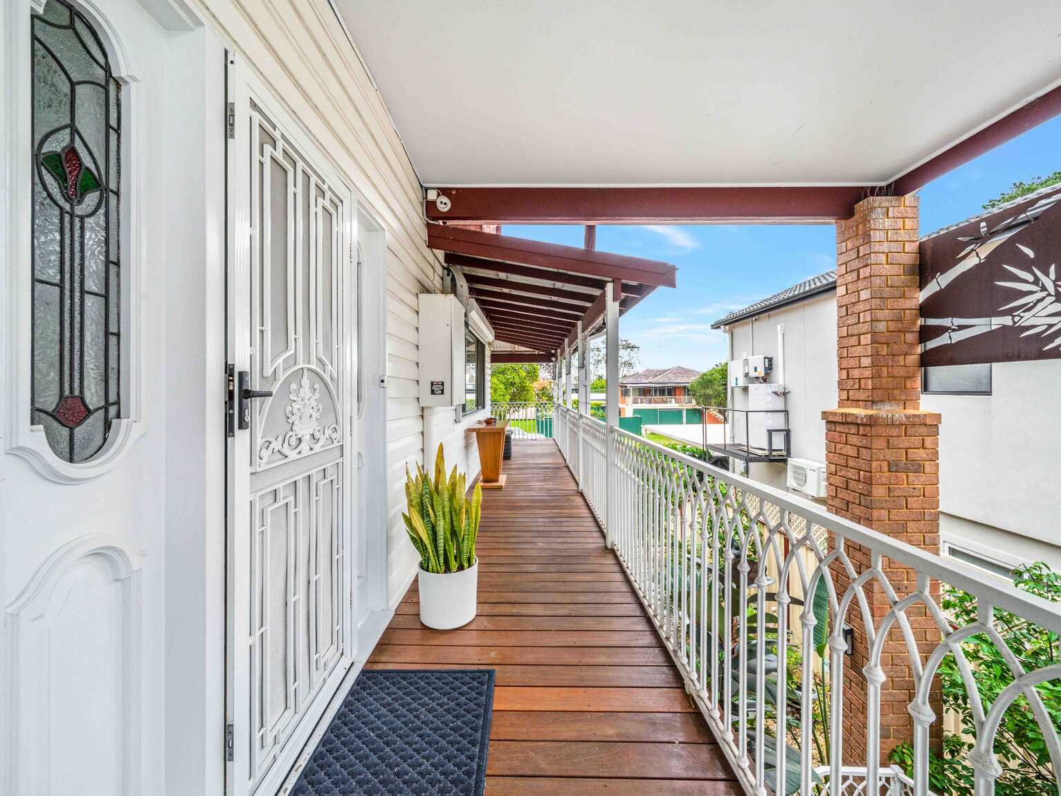 30 Knight Street Lansvale 30 Knight Street Lansvale