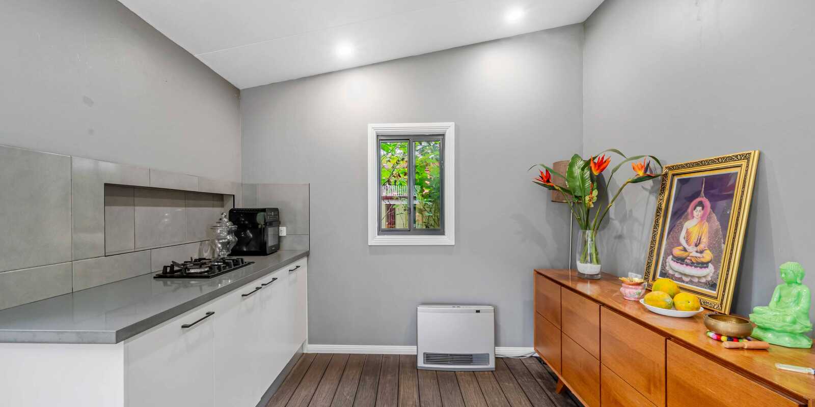 30 Knight Street Lansvale 30 Knight Street Lansvale