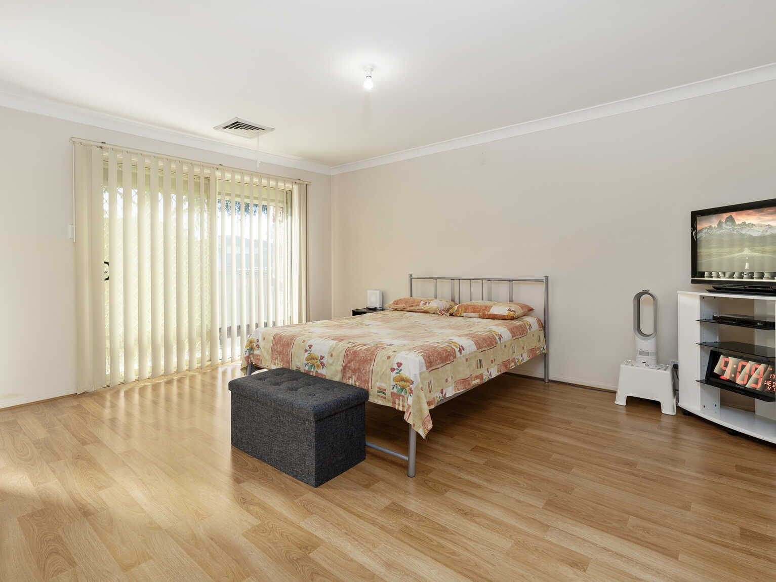 44b Harraden Drive West Hoxton