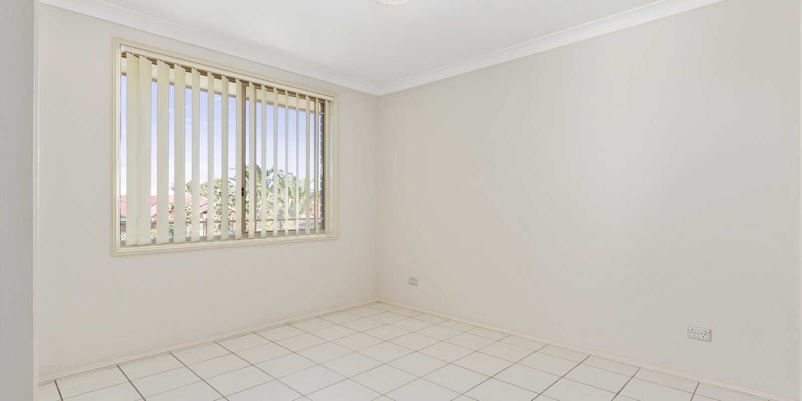 24 Tingha Close Hinchinbrook