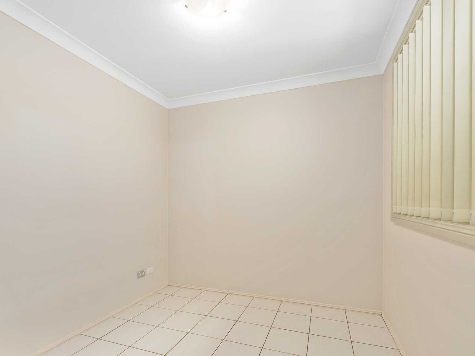 24 Tingha Close Hinchinbrook