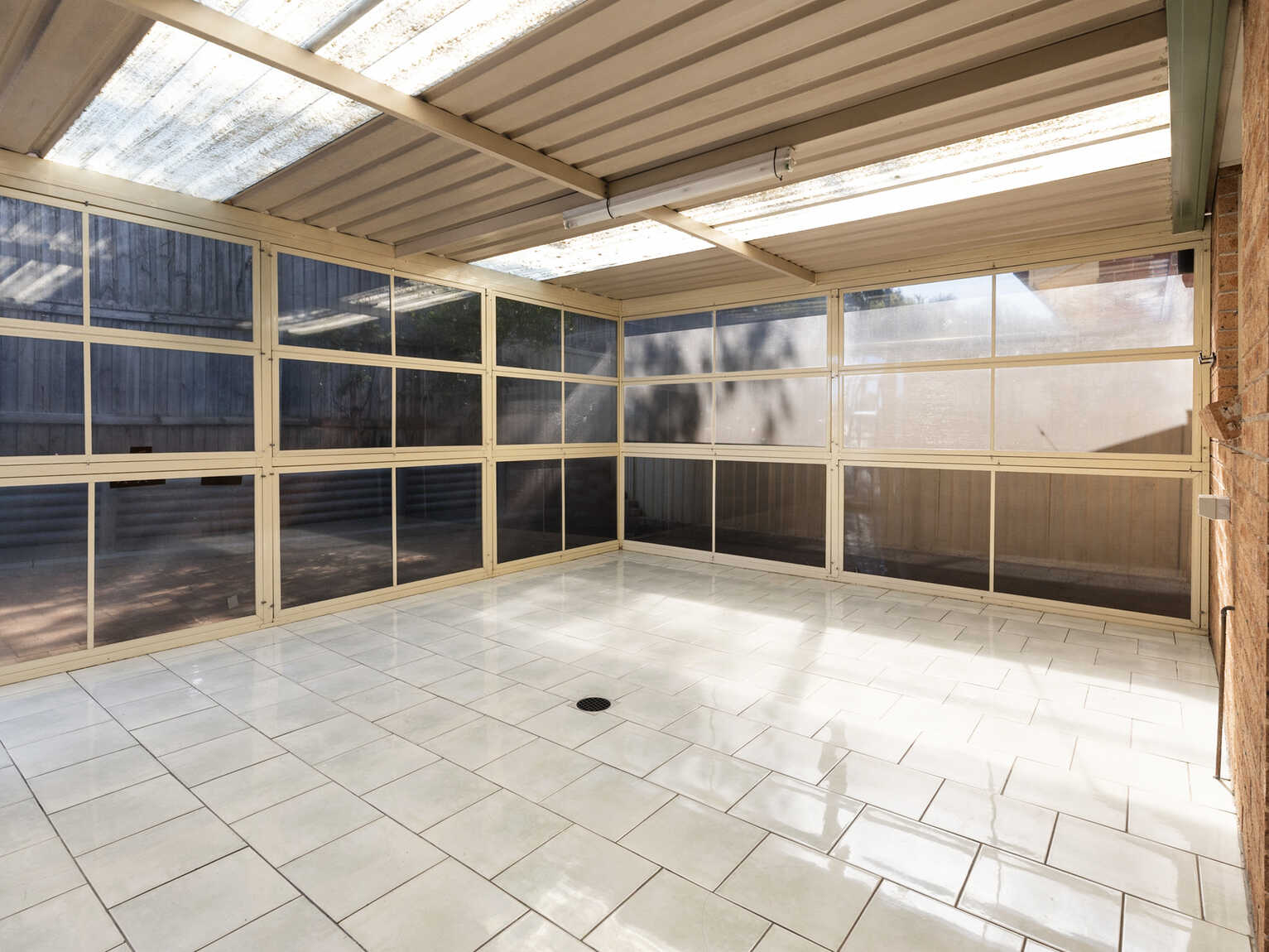 24 Tingha Close Hinchinbrook
