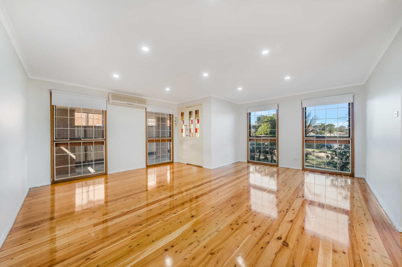 88 Brown Road Bonnyrigg