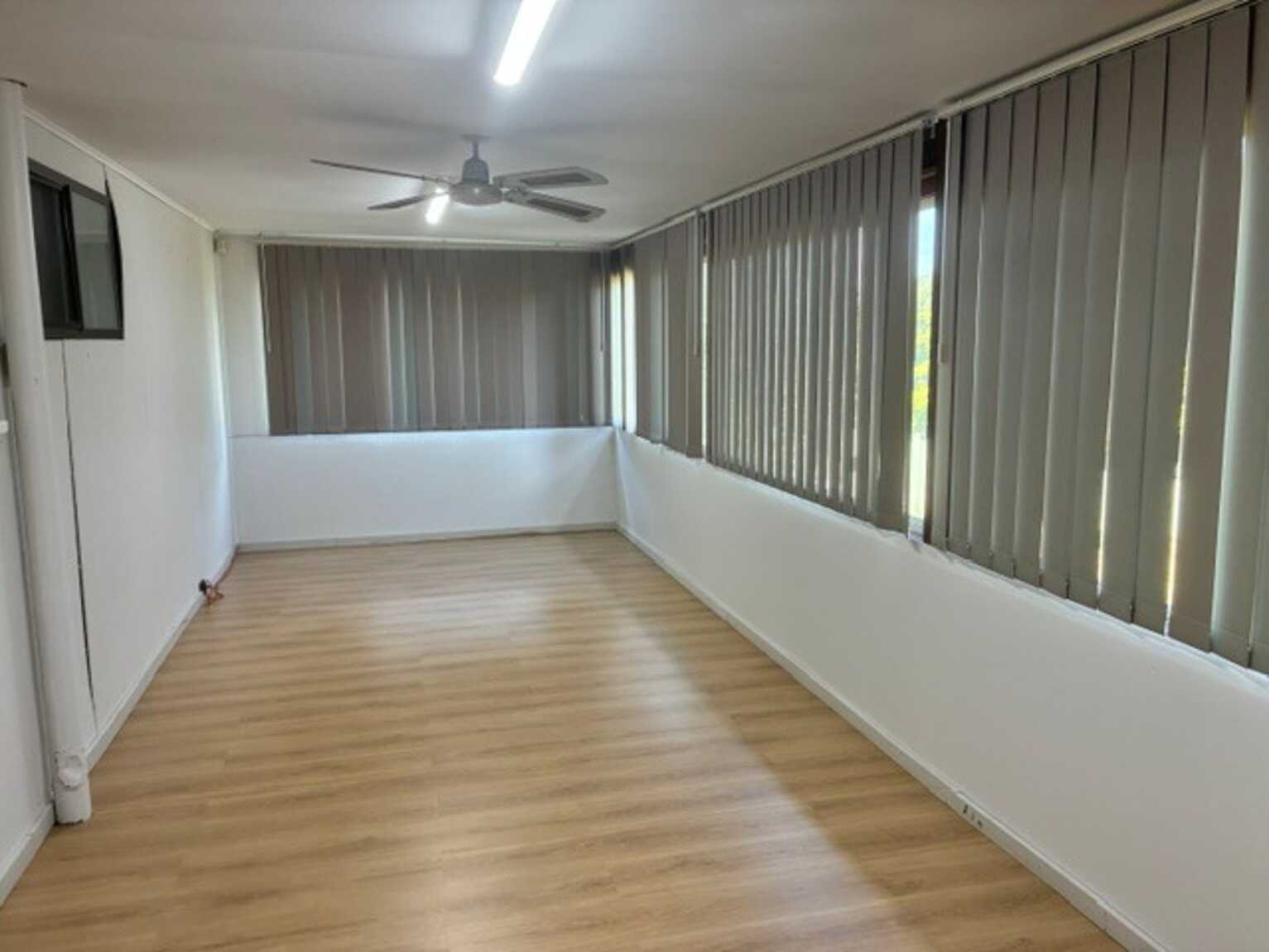 10 Tallara Place Busby 10 Tallara Place Busby