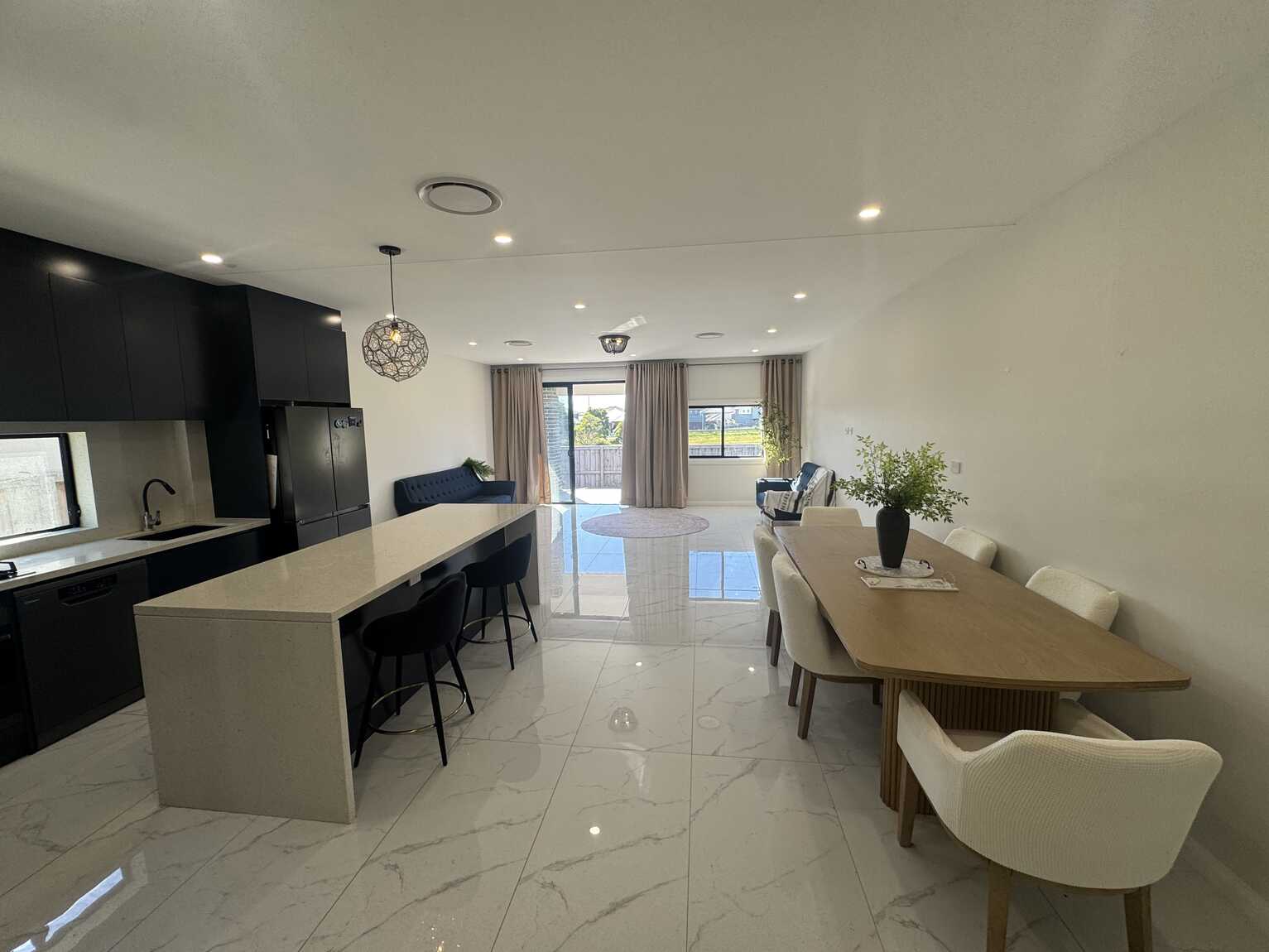 111 Rosedale Circuit Carnes Hill