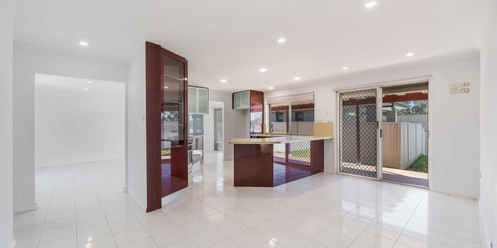 9 Grebe Place Hinchinbrook