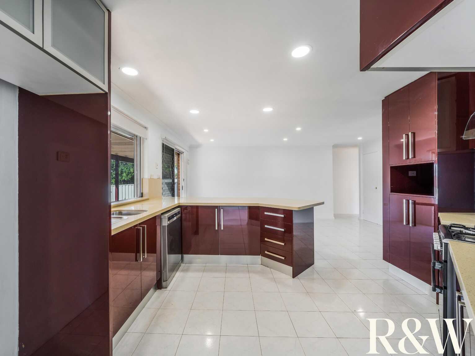 9 Grebe Place Hinchinbrook