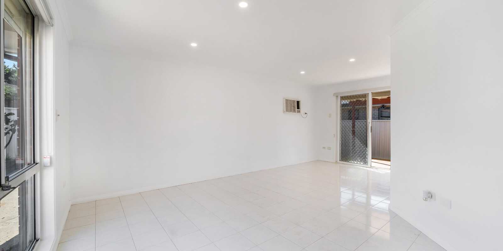 9 Grebe Place Hinchinbrook