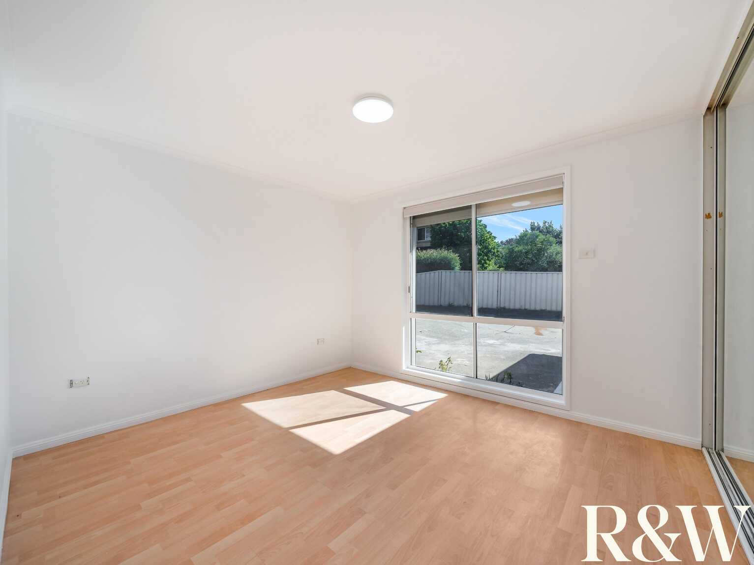 9 Grebe Place Hinchinbrook
