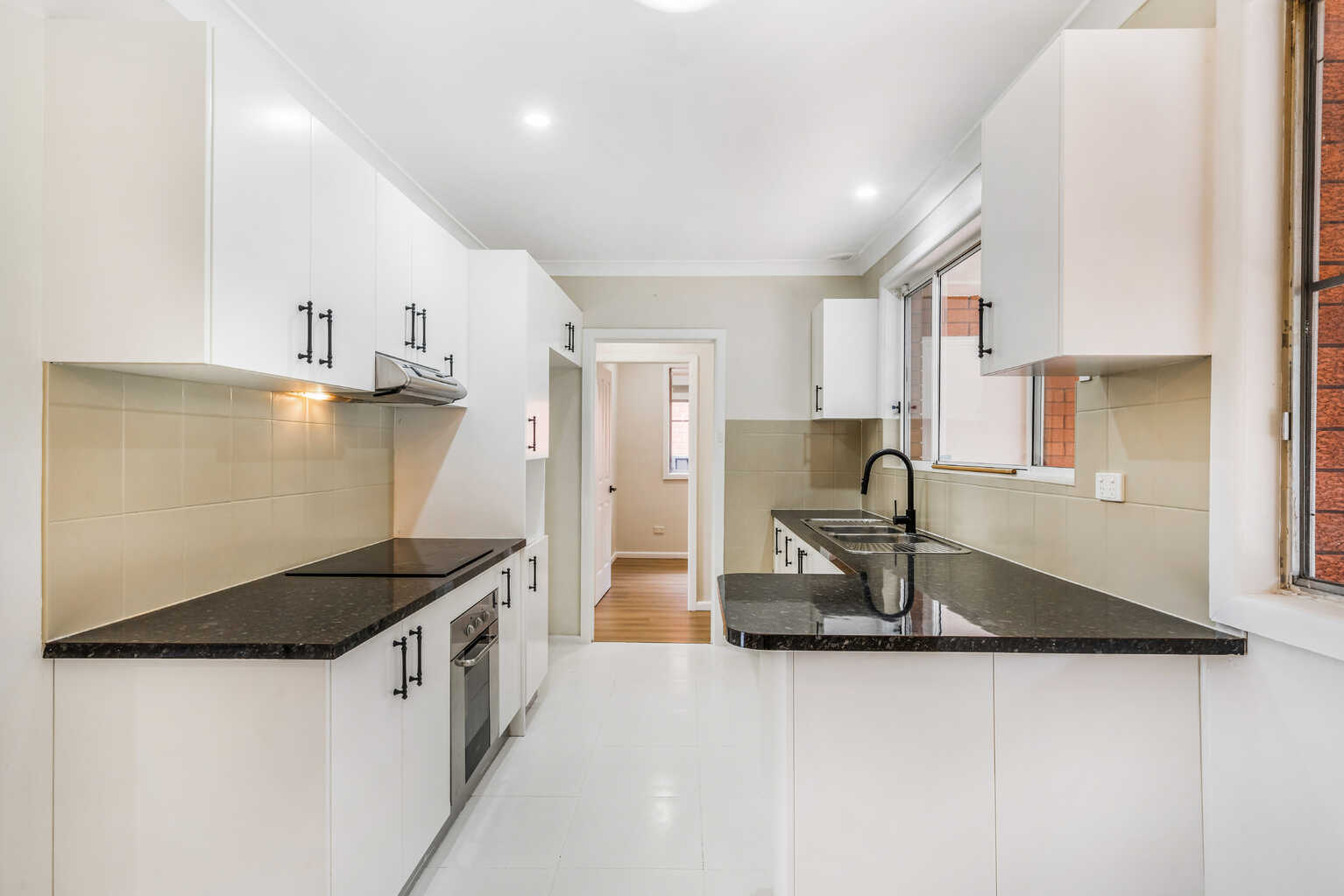 15 Bird Avenue Lurnea