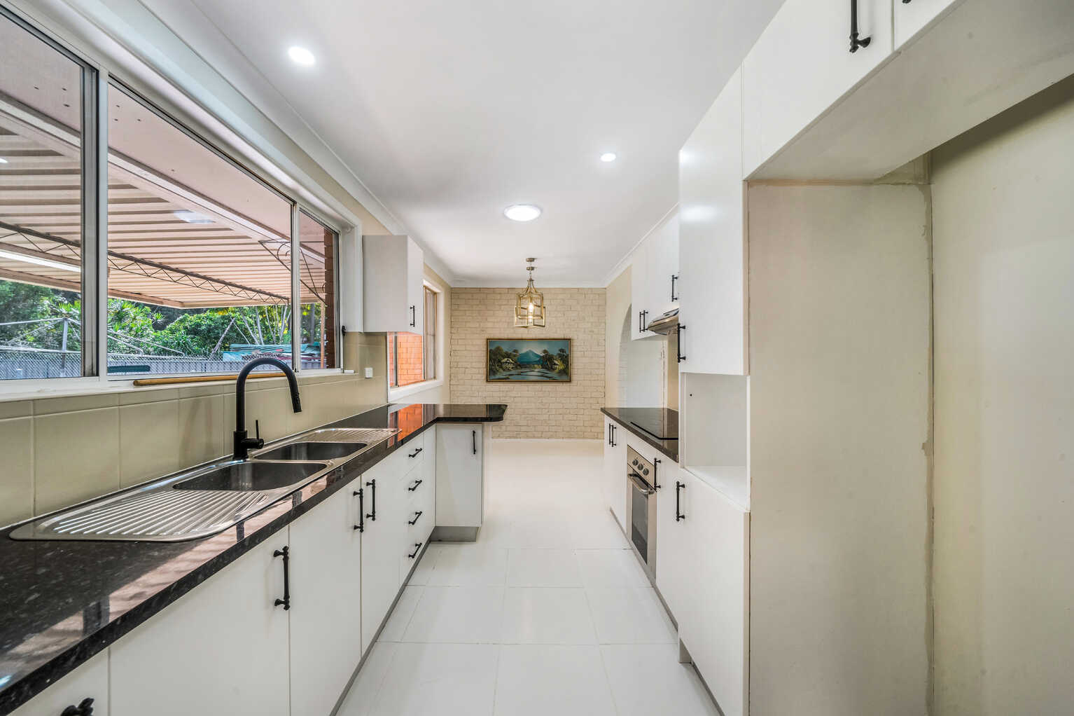 15 Bird Avenue Lurnea