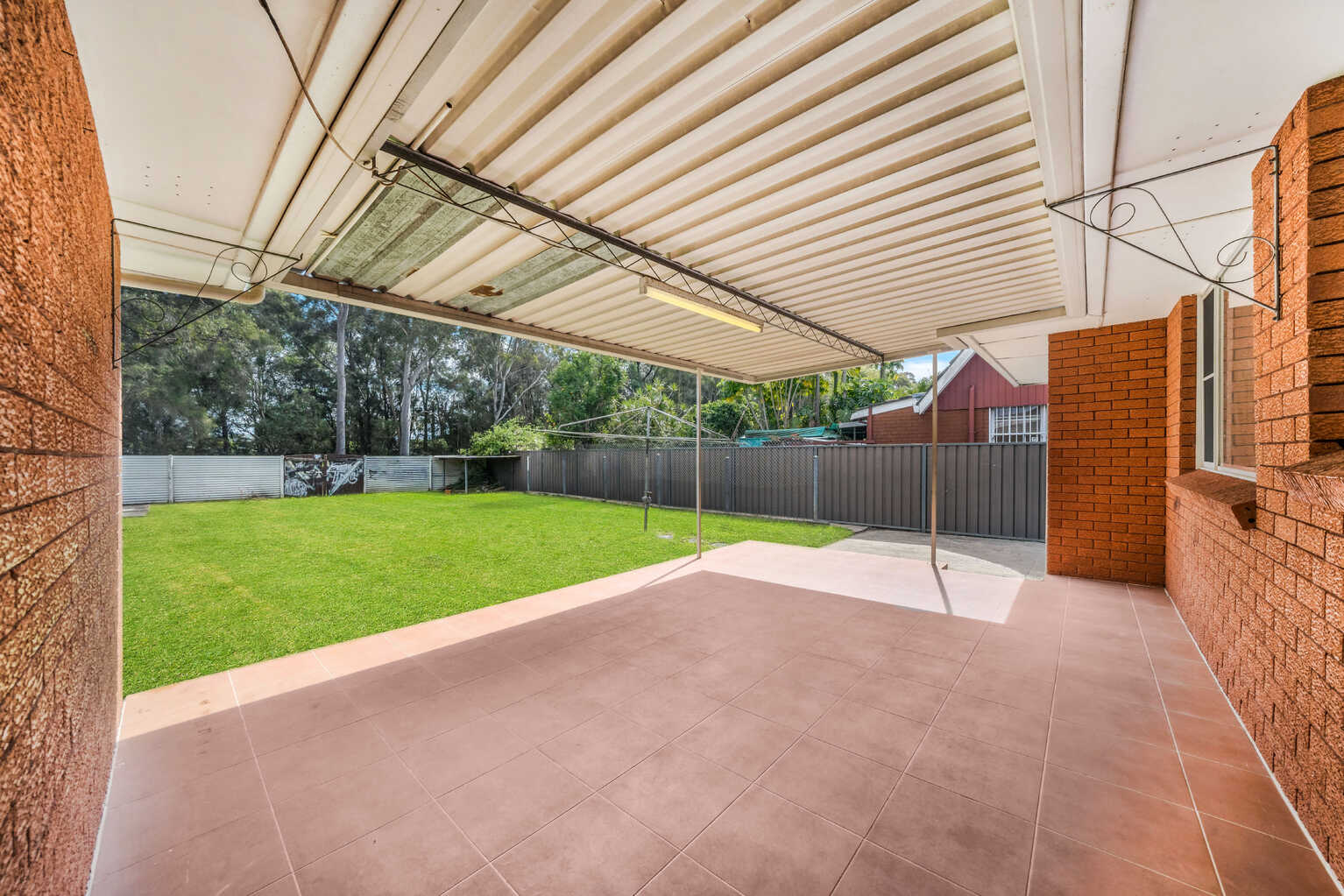 15 Bird Avenue Lurnea