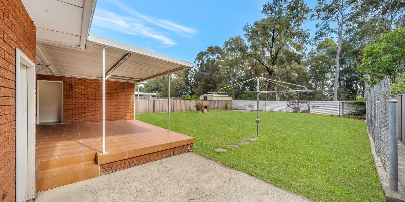 15 Bird Avenue Lurnea