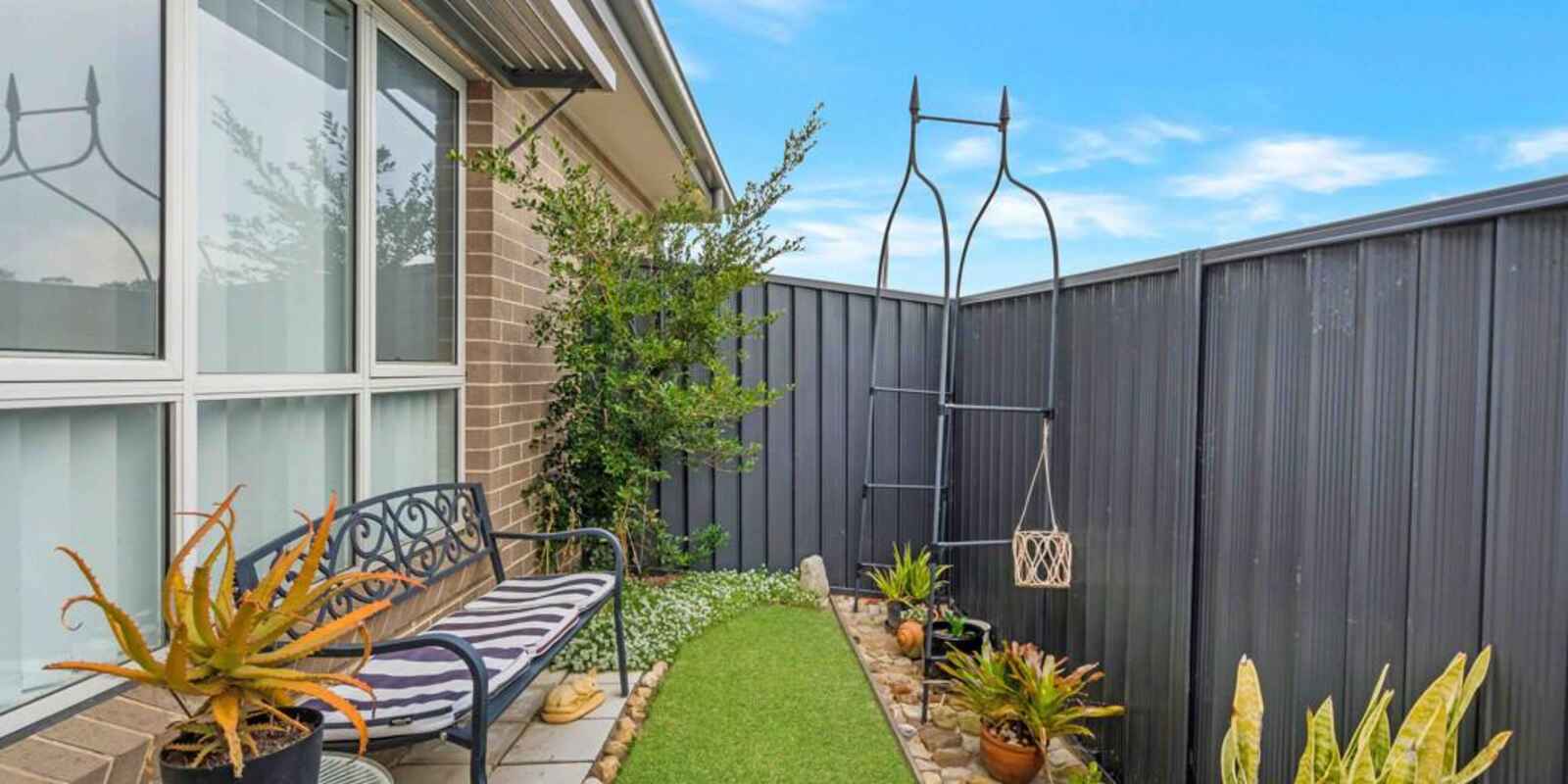 2A Jardine Drive Edmondson Park 2A Jardine Drive Edmondson Park