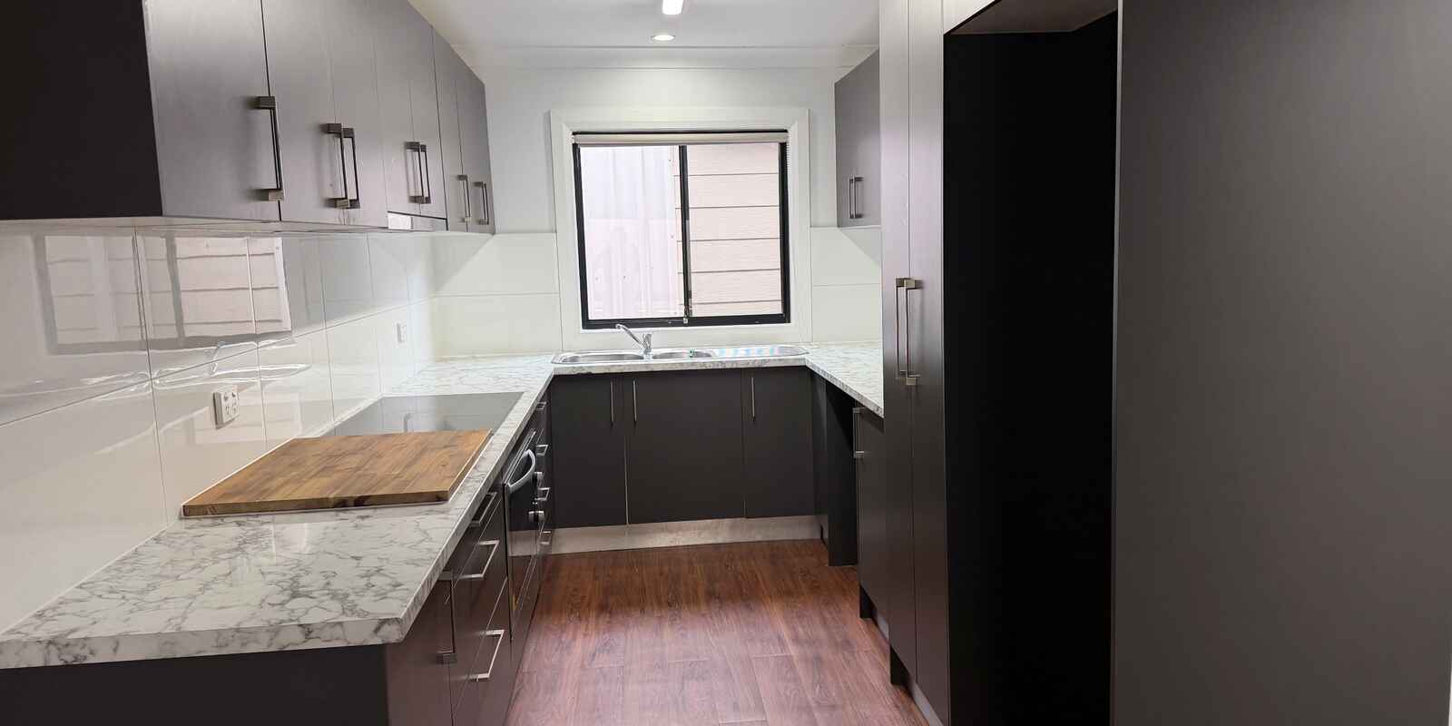 443 Hoxton Park Rd Hinchinbrook